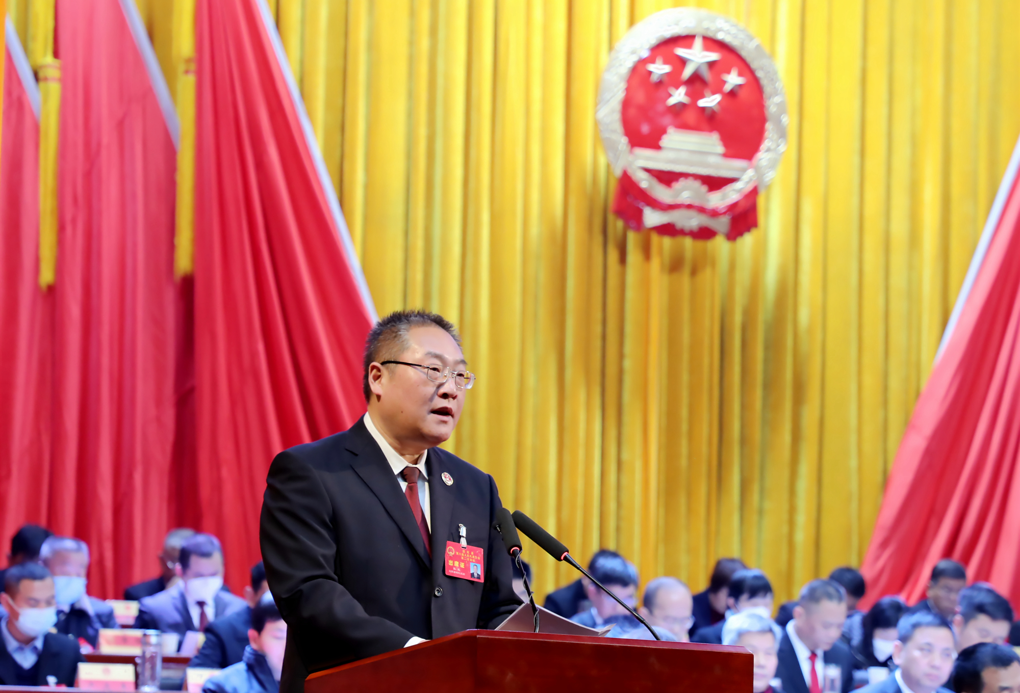 两会看检察 | 张亚检察长在团风县第六届人民代表大会第二次会议上作工作报告
